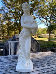 Beautiful Large Marble Statue - Lovely Details - Very Heavy - 32' Tall - Very Pretty Piece - Vintage Style