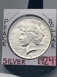 1924 Silver Peace Dollar. (17)
