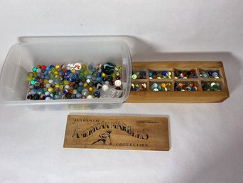 LOT OF ANTIQUE MARBLES