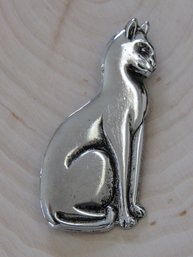 Silver Tone Sitting Cat Pin