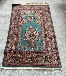 Vintage Floral Pattern Rug