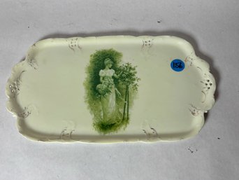 AN ATTRACTIVE VICTORIAN TRANSFER  DRESSER TRAY