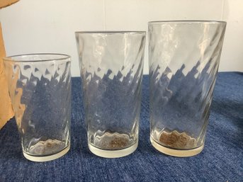 Swirl Glassware 24 Pc Beverage Set