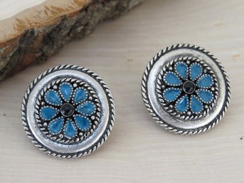 Antique Silver Tone Enamel Flower Design Stud Earrings