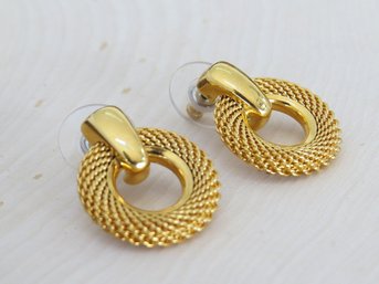 Vintage Mesh Door Knocker Pierced Earrings 14K Posts