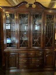 2 Pc. Thomasville Hutch