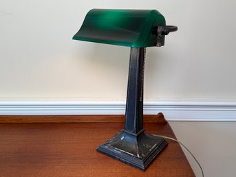 Vintage 1920s  E.S Schwartz & Bros Bankers Lamp With Greenalite Glass Shade
