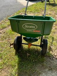Scotts Broadcast Spreader Appears To Be New