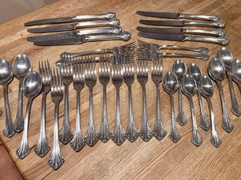 Nice Set Of Towle Everyday Flatware With Stratford Pattern Handles