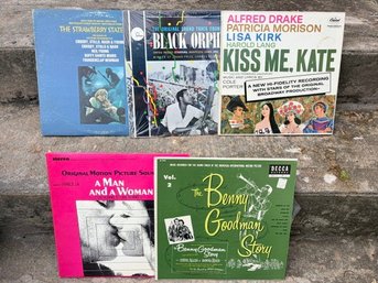 Grouping Of 5 Vintage Records Showtunes & Soundtracks