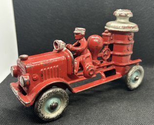 Antique Circa 1920 HUBLEY Cast Iron Fire Pumper Truck- Great Original Paint