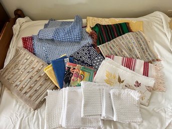 Tableclothes, Napkins, Etc.