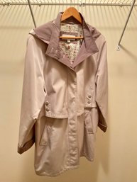 Like New Ladies LIZ CLAYBORNE Hooded Raincoat