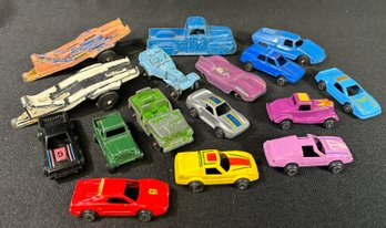 16 Vintage Tootsie Toy Metal Vehicles.