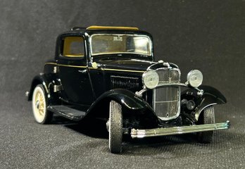 Franklin Mint 1932 Ford Deuce Coupe Die-cast Model Includes Original Styrofoam
