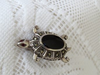 Sterling Silver Marcasite Black Cabochon Stone Turtle Brooch