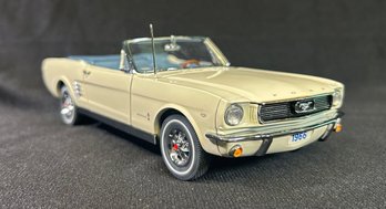 Danbury Mint 1966 Ford Mustang Convertible Includes Original Styrofoam
