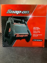 Snap-On 18V Cordless Radio/Speaker