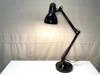 A Heavy Duty Task Lamp