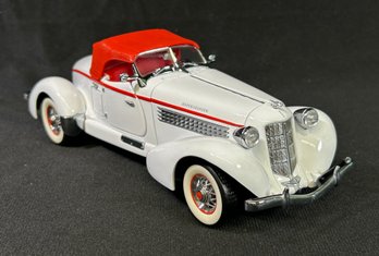 Franklin Mint 1935 Auburn 851 Speedster 1:24 Scale Diecast Model Car Includes Original Styrofoam