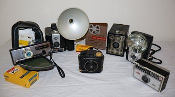 6 Vintage Kodak Cameras & Accessories