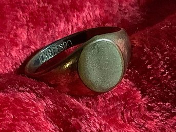 10 K Gold Size 6 Ring 1.47 Grams