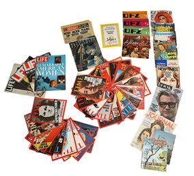 Large Lot Of Vintage Magazines