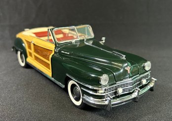 Franklin Mint 1948 Chrysler Town & Country Convertible 1:24 Scale Die-cast Model Includes Original Styrofoam
