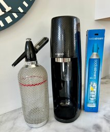 Vintage Seltzer Bottle & Soda Stream & 2 Cartridges