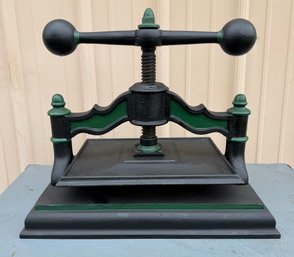 Restored Antique Cast Iron Book Press