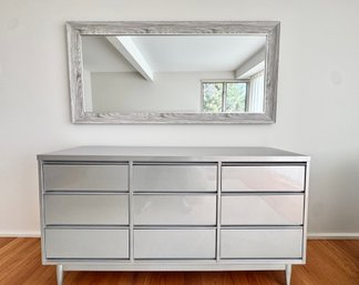 Lacquered Style High Gloss Chest