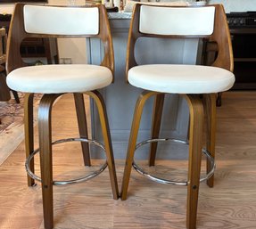 Set Of 2 Modern Lumnisource Barstools
