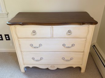 Ethan Allen 3 Drawer Dresser (1 Of 2)