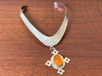 Beautiful Necklace With Amber Toned Stone