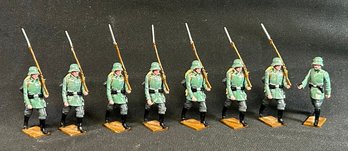 8 Steadfast WWI German Infantry Soldiers Made In England.