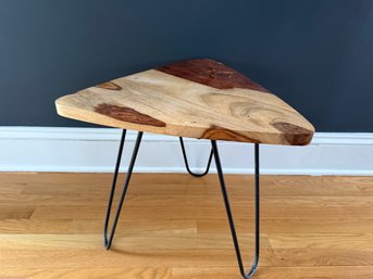 Lightweight Triangular Accent Table