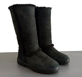 Vintage Women's Shearling Uggs