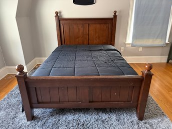 Full Size Bed