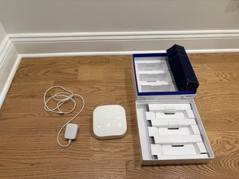 Eero - Pro 6E AXE5400 Tri-Band Mesh Wifi (3-pack) - Only One In Package