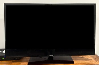 41 Inch Samsung Smart TV Model # UN46H6201AF