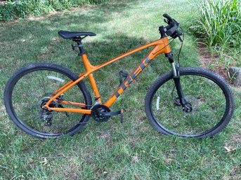 A Trek Marlin 5 Gen 2 Mountain Bicycle (29 Inch Wheels)