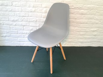 A Mid-Century Style Dining Chair
