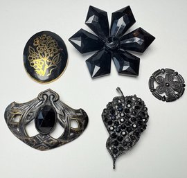 Vintage Black And Goldtone Brooches (5)