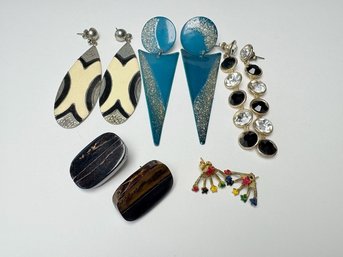 Vintage Costume Jewelry: Statement Earrings (5 Pairs)