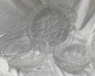 Three Piece Mid-Century Hoya Iceberg Dishes