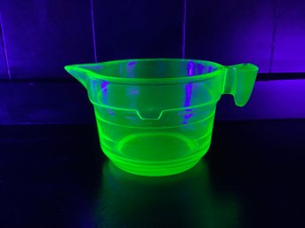 Vintage Uranium Glass Measuring Cup