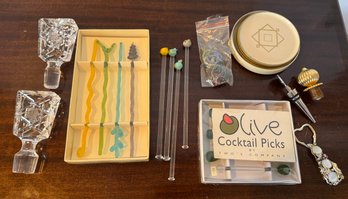 Crystal Stoppers, Glass Mixing Sticks And More Bar Related Items