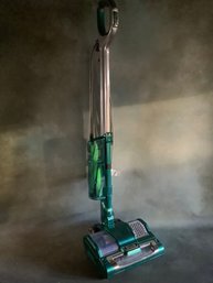 Light Weight Shark Vac