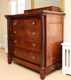 Antique American Empire Flame Mahogany Chest Of Drawers With Columns C.1820 - 1840