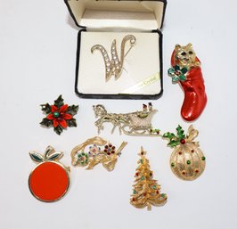 Holiday And Genuine Crystal 'W' Brooch